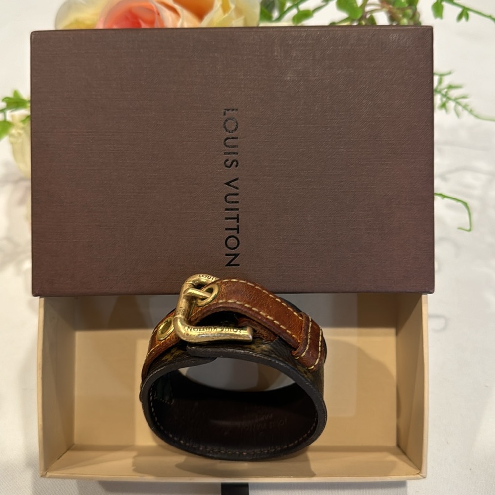 Authentic Louis Vuitton bracelet - Picture 4 of 11